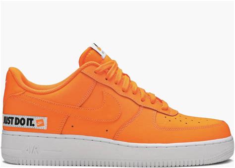 air force 1 lv 8 arancioni|Nike Air Force 1 ’ arancione .